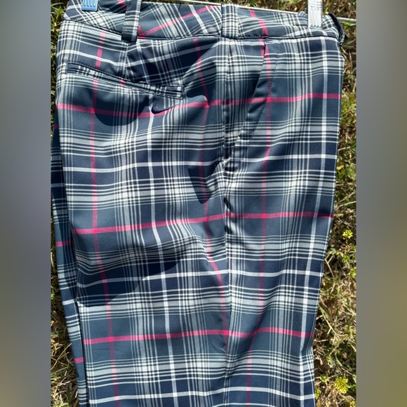 Nike Golf Ladies Tour Performance Dri-Fit Golf Pants Size 8 EUC 4 pockets - Picture 14 of 14